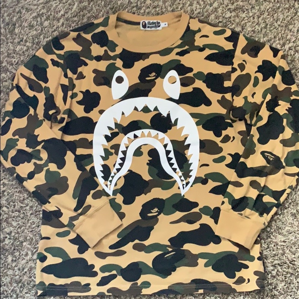 Bape 1st Camo Shark Long Sleeve Tee size M